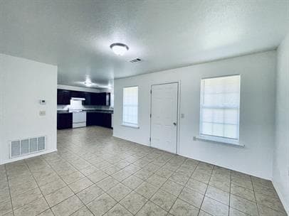 Building Photo - 473840 E 1117 Rd