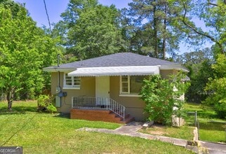 Building Photo - 3445 Doster Way