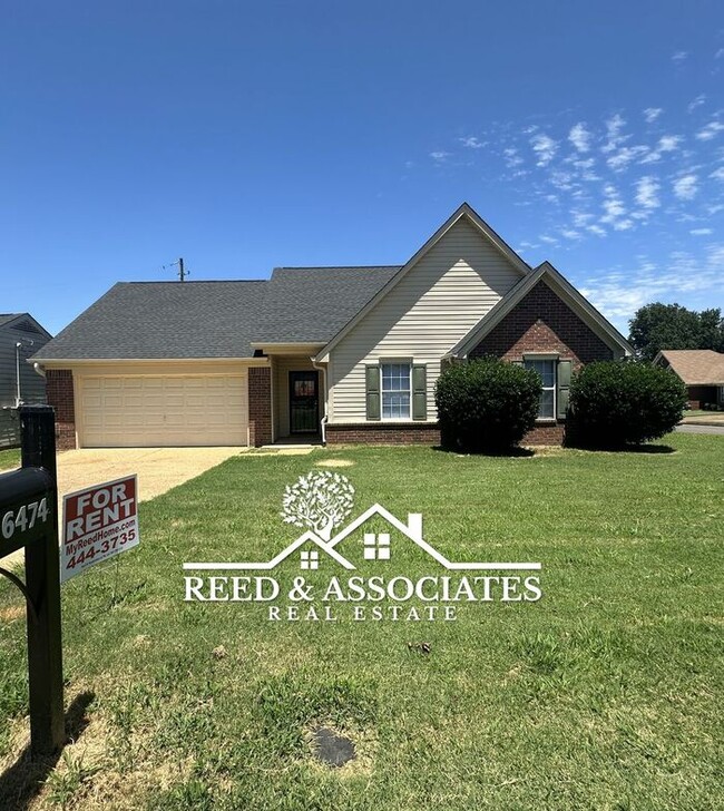 Charming Southeast Home Located on Corner ... - Charming Southeast Home Located on Corner ...
