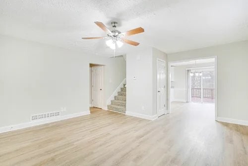 Building Photo - 5485 Pine Dr SW