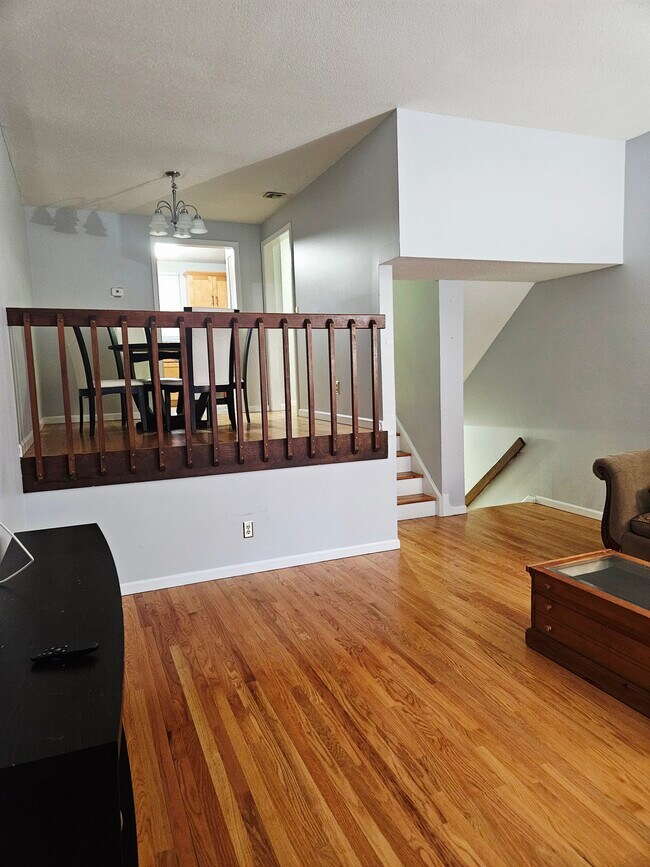 Foto del edificio - 44 Northbrook Ct