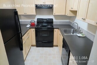 Building Photo - 6403 NE Glisan St