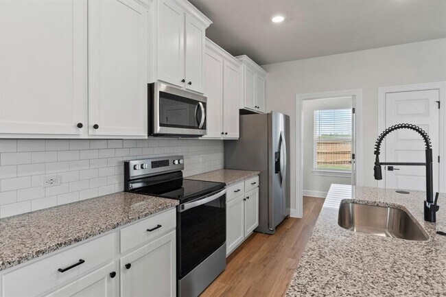 Foto del edificio - 9509 Demure Dr