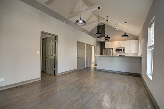 Foto del edificio - 1659 W 21st St
