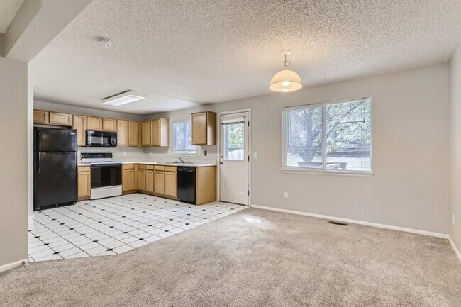 Building Photo - 4305 S Gibraltar St, Centennial, CO, 80015
