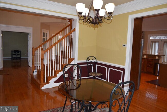 Building Photo - 8708 Flowering Dogwood Ln