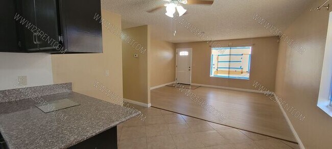 Building Photo - 2BD/1BTH SINGLE STORY TOWNHOME WEST LANCASTER