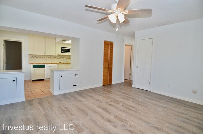 Building Photo - 3 br, 1 bath House - 3515 17th st E