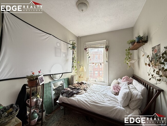 Photo - 77 Easton St Apartment