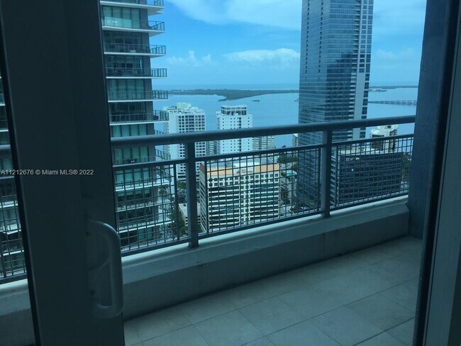 Foto del edificio - 60 SW 13th St
