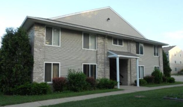 Building Photo - 100 E Cook Rd