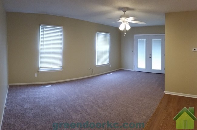 Foto del edificio - 9417 Switzer Rd