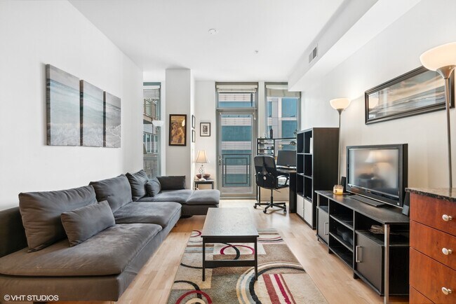 Foto del edificio - 565 W Quincy St
