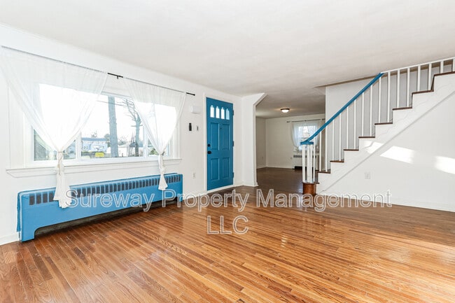 Building Photo - 1097 Richardson Ave