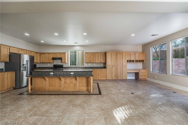 Building Photo - 245 Via Di Citta Dr
