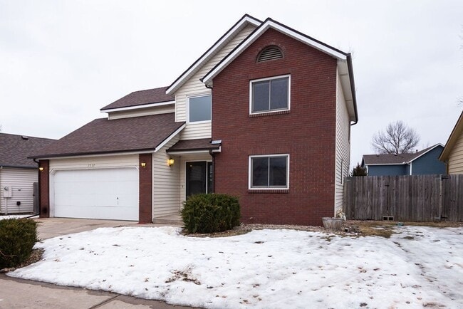 Building Photo - 1937 Connectitcut - Charming 2-Story Brick Home in a Great Location!