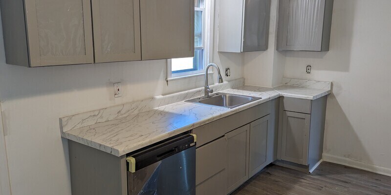 Primary Photo - 87 Kearney St
