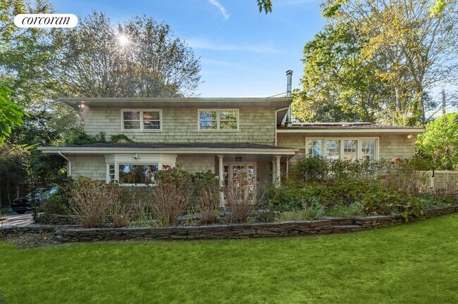 Building Photo - 495 7 Ponds Towd Rd