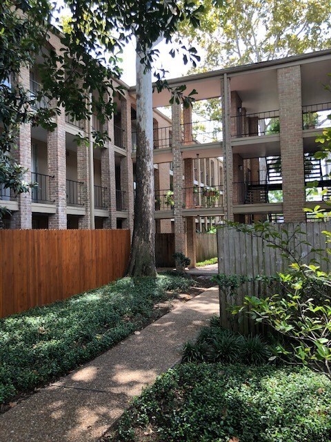 Foto del edificio - 4647 Wild Indigo St
