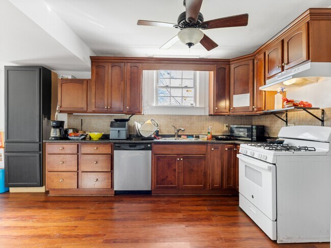 Foto del edificio - 2520 1st St