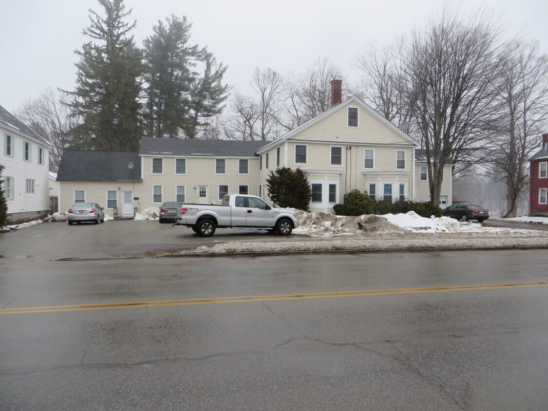 57 Elm St, Milford, NH 03055 Apartments in Milford, NH