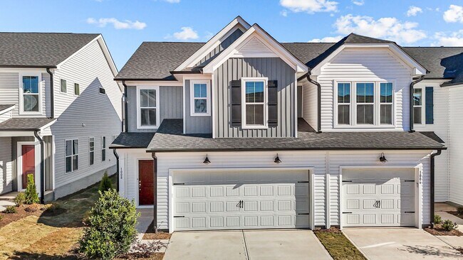 Foto del edificio - Gorgeous New Construction!  Updated Kitche...