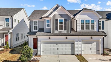 Building Photo - 1008 Blissful Waters St