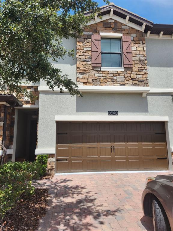 Foto principal - 8543 Spyglass Ln