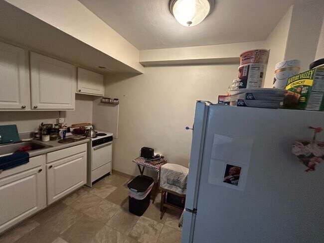 Foto del interior - 1029 E Knapp St
