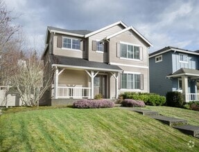 Building Photo - 16878 Woodside Dr SE