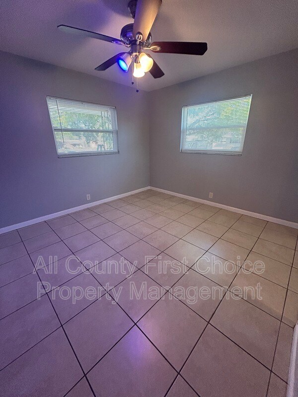 Foto del edificio - 2390 14th Ave SW