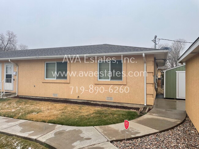Foto del edificio - 2726 Poplar St