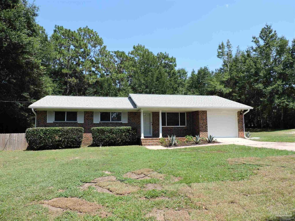 10200 Gallows Rd, Cantonment, FL 32533 House Rental in Cantonment, FL