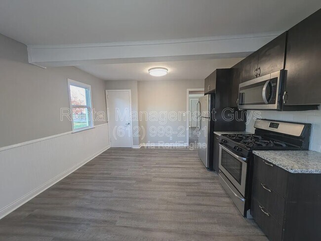 Foto del edificio - 1093 Breen St