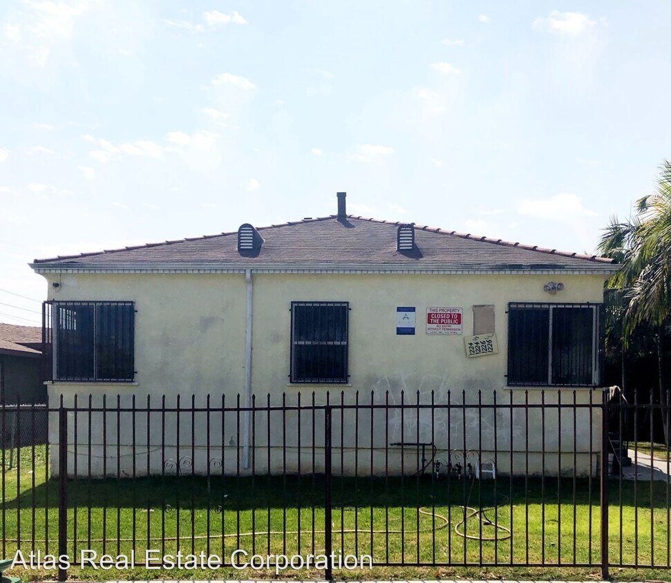 Primary Photo - 1226 1/2-1226 W 106th St