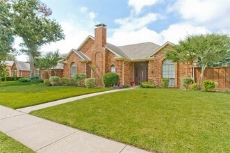 Building Photo - 123 Winding Hollow Ln