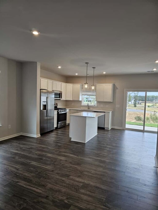 Foto del edificio - 183 Randwick Ln