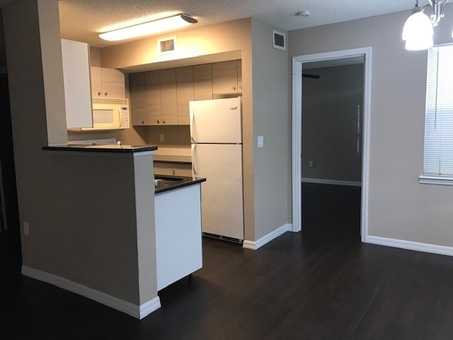 Building Photo - 12740 Equestrian Cir