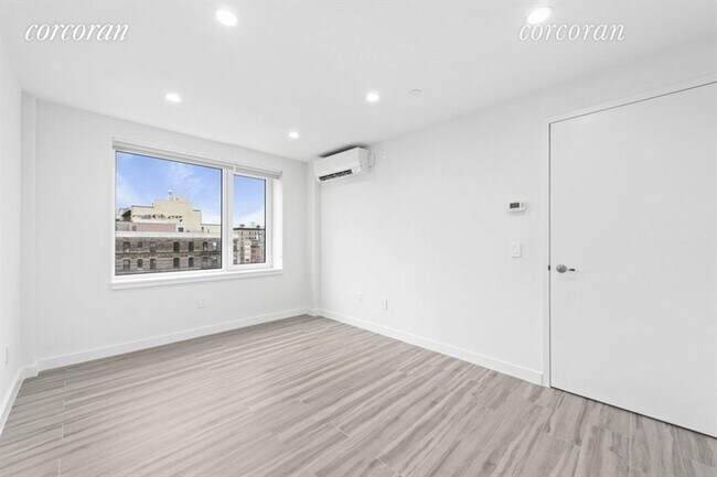 Building Photo - 152 W 140th St