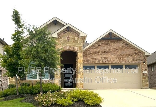 Building Photo - 2201 Bobtail Pass