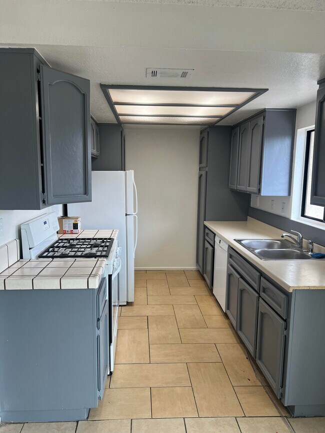 Foto del edificio - 20217 Serrano Rd