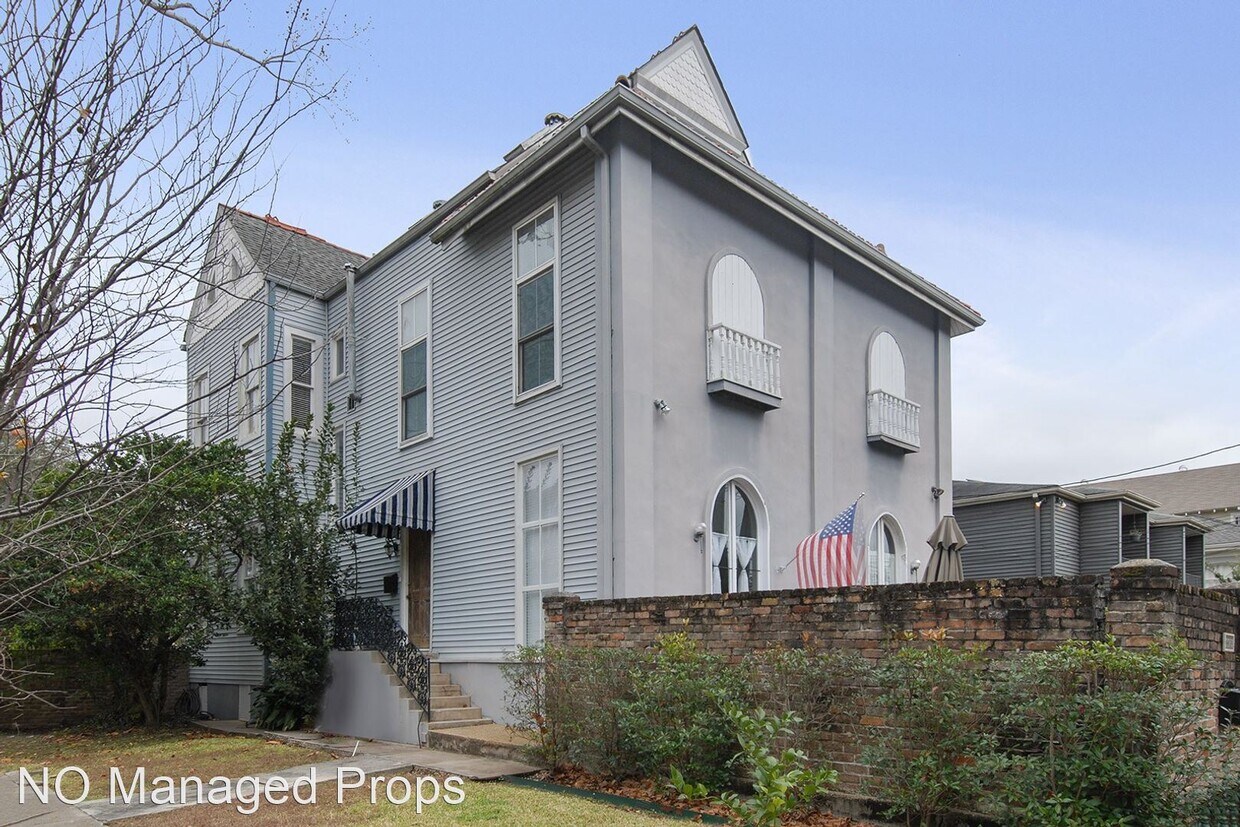 Primary Photo - 2 br, 1 bath House - 1701 Jena St. #1
