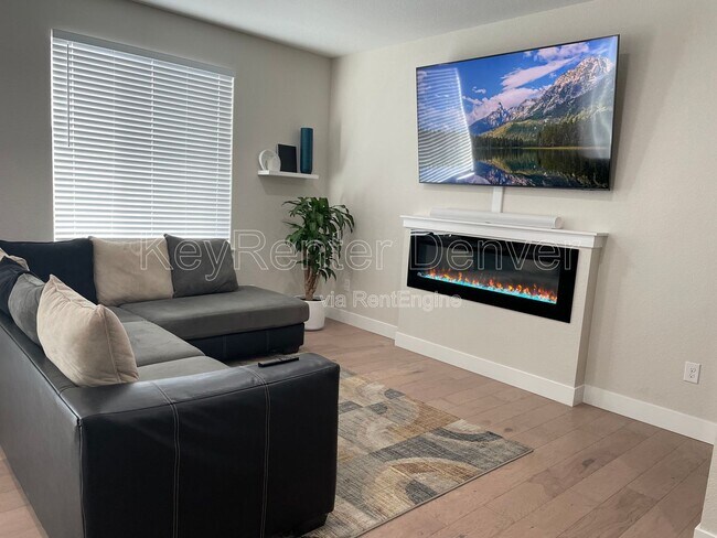 Foto del edificio - 9675 E Idaho Pl