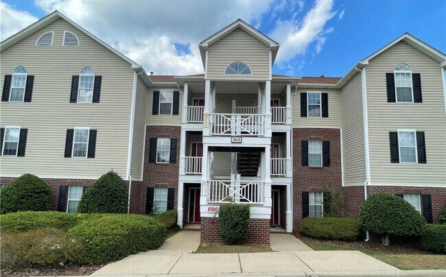 Building Photo - 331 Bubble Creek Ct