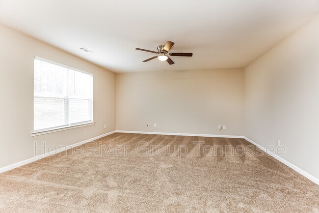 Building Photo - 2271 Worker Bee Dr