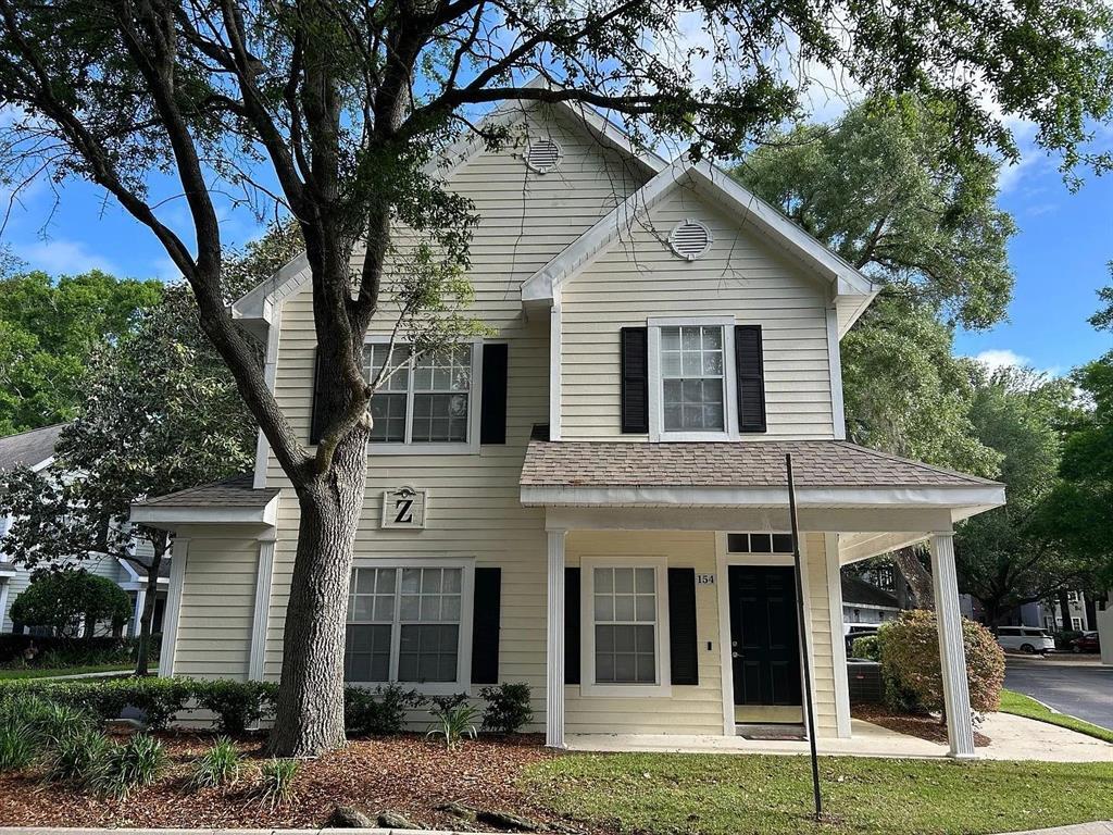 Foto principal - 10000 SW 52nd Ave