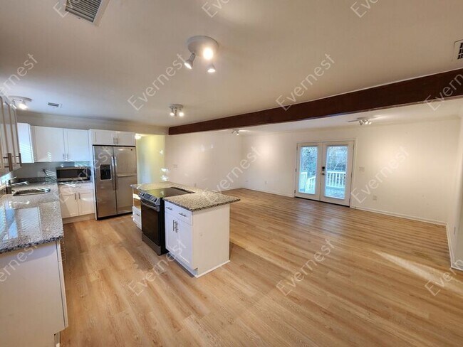 Building Photo - 4718 Chamblee Tucker Rd