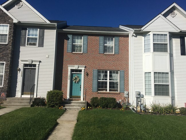 Building Photo - 1842 Upper Forde Ln