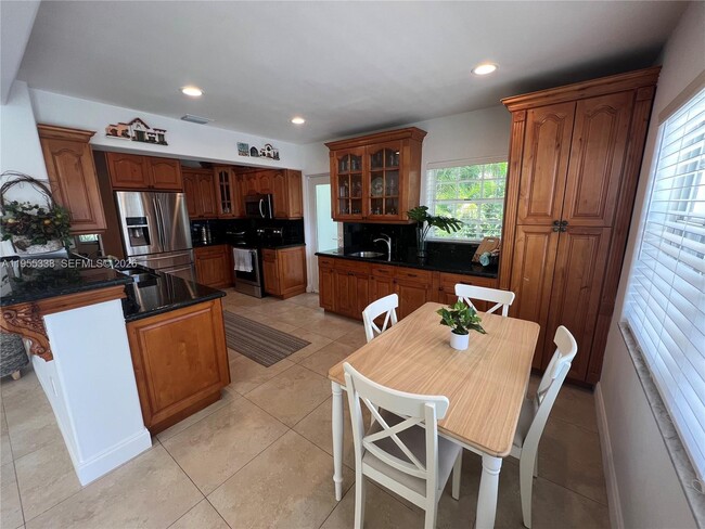 Foto del edificio - 7601 Beach View Dr