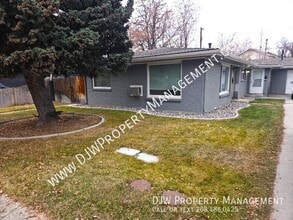 Building Photo - 1627 Martha St